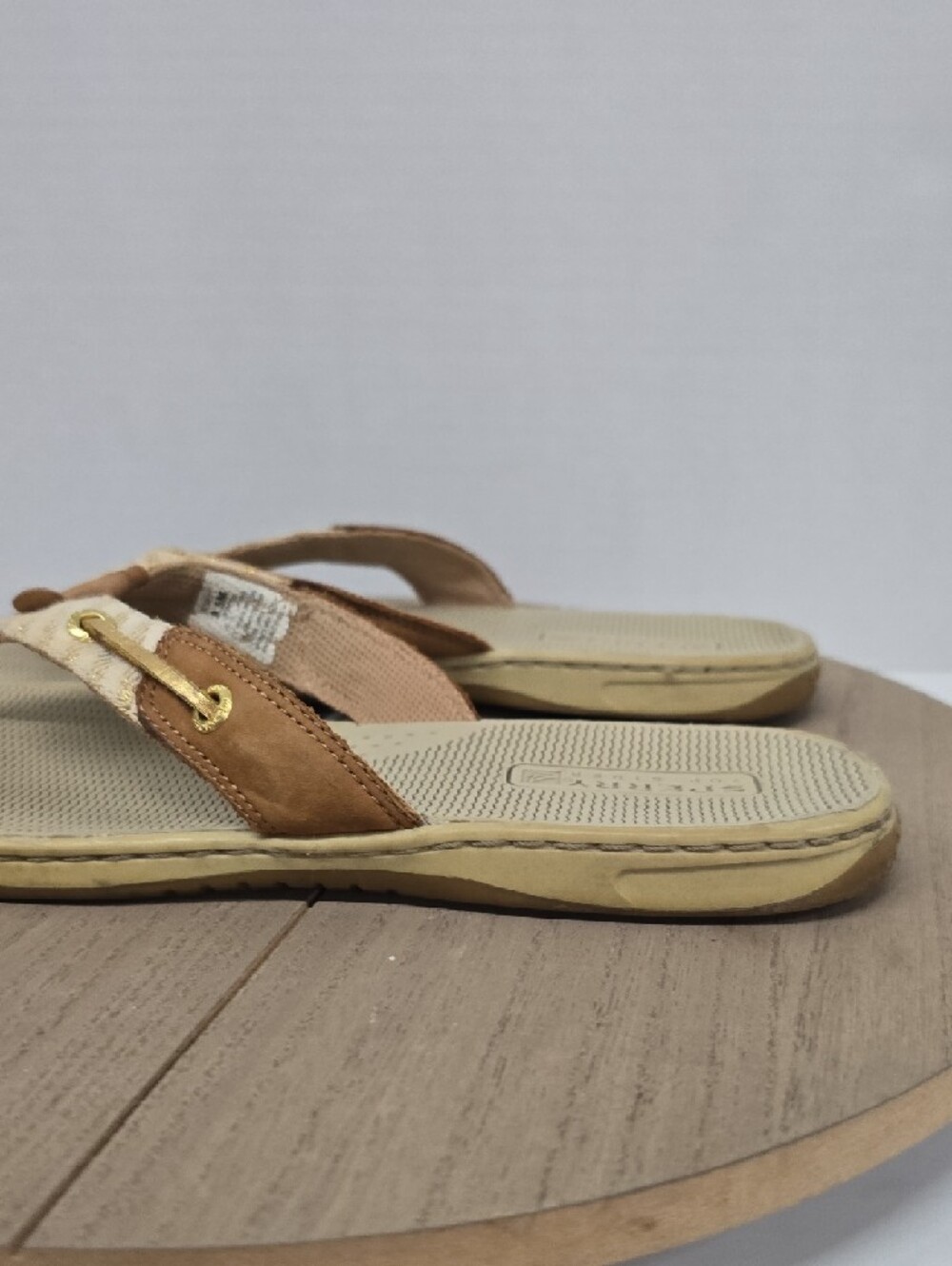 Sperry Tan Cream & Gold Braided Thong Sandals Womens Size 9.5 - Picture 8 of 16